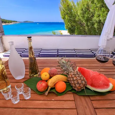 Erika * Rogoznica (Sibenik-Knin)